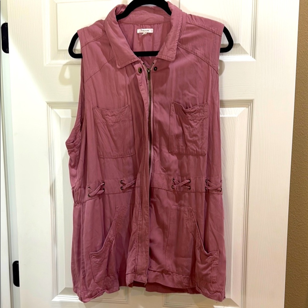 Women's Pink vest